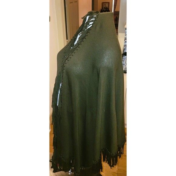 COLDWATER CREEK Fringe Knit Wrap Shawl Sage Green Cape Poncho One Size Brand NEW - Picture 3 of 16